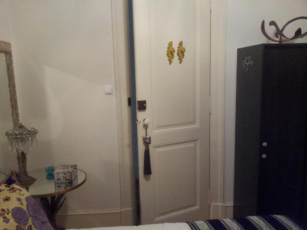 Lisboa Whatever Art B&B الغرفة الصورة